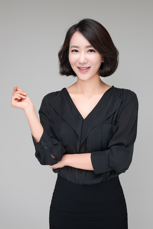 永川千佼填 国际高级纹绣师